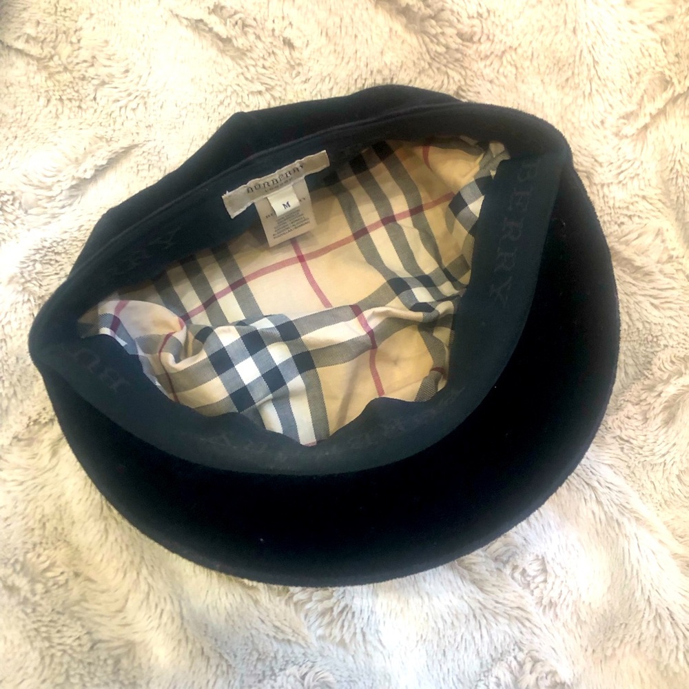Velvet Burberry Newsboy Hat Black Size Medium